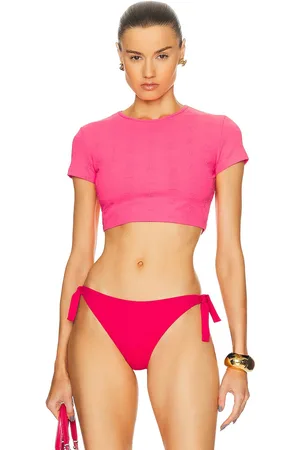 CHANEL Cropped T-Shirt in