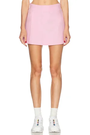 alo Soft Backspin Skirt in