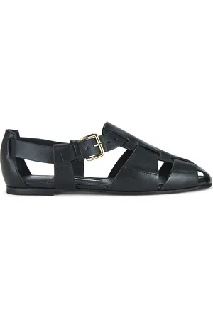 EMME PARSONS Ernest Sandal in