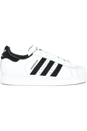 adidas Superstar II Sneaker in