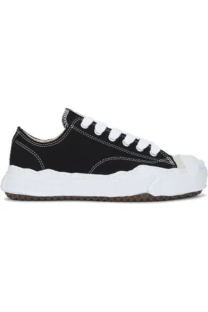 Maison Mihara Yasuhiro Hank Original Sole Canvas Low-Top Sneaker in
