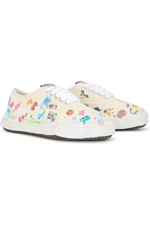 Maison Mihara Yasuhiro Baker Original Sole Canvas Stickers Print Low-Top Sneaker in