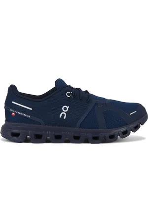 On Running Cloud 6 Sneakers in