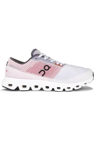 On Running Cloud 6 Push Sneakers in
