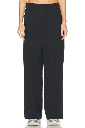 Beyond Yoga Stretch Woven Wide Leg Pant in