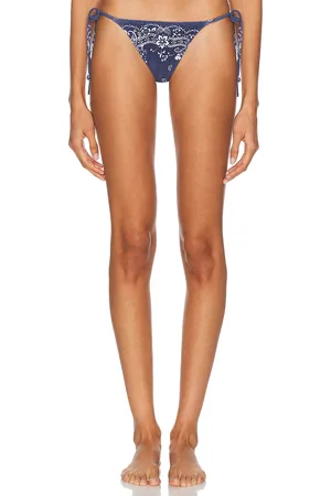 Tropic of C Praia Bikini Bottom in
