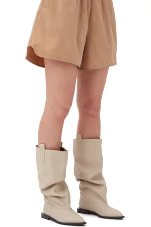 Ganni Beige Western Loose Flat Tubular Boots in Responsible Size 5 Women