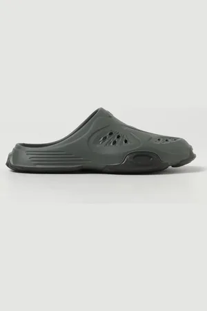Oakley Sandals Men color