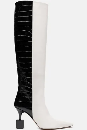 Jacquemus Boots Woman color