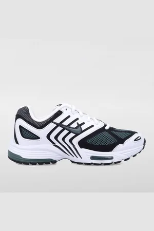 Nike Sneakers Woman color