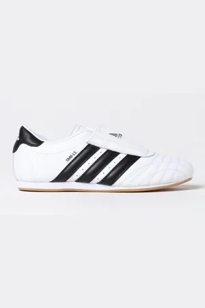 adidas Sneakers Woman color