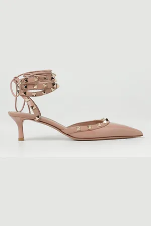 VALENTINO GARAVANI Rockstud pumps in patent leather with studs