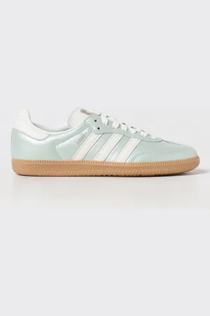 adidas Sneakers Woman color