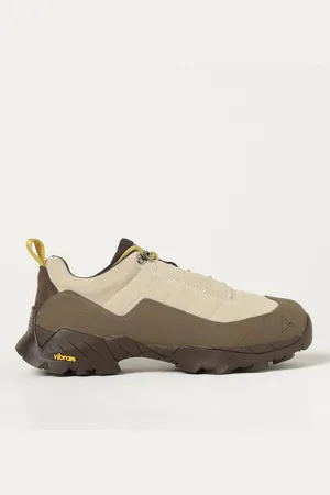 ROA Sneakers Men color