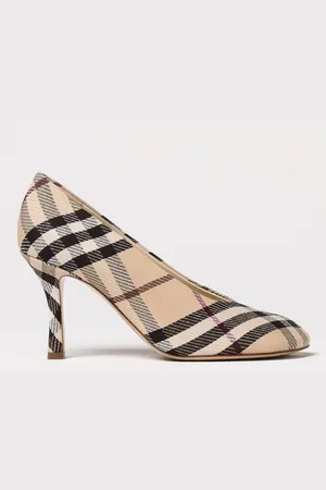 Burberry Pumps Woman color