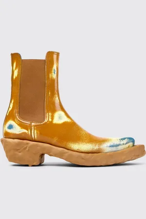 Camper Venga ankle boots in washed effect leather