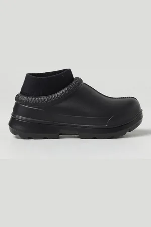 UGG Flat Ankle Boots Woman color