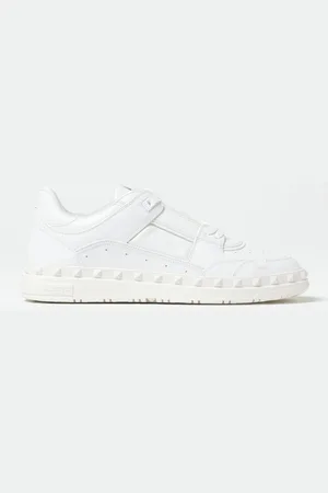 VALENTINO GARAVANI Sneakers Men color