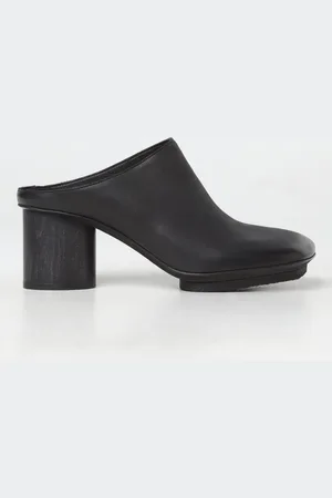 UMA WANG Shoes Woman color