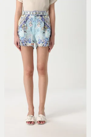 Camilla Short Woman color