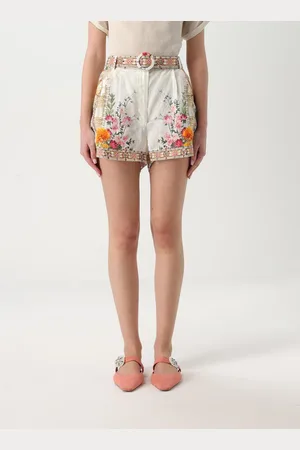 Camilla Short Woman color