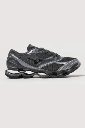 Mizuno Sneakers Men color