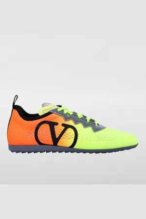VALENTINO GARAVANI Sneakers Men color