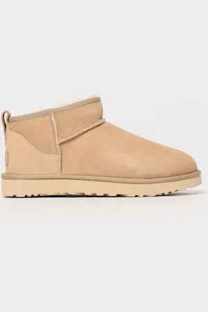 UGG Boots Woman color