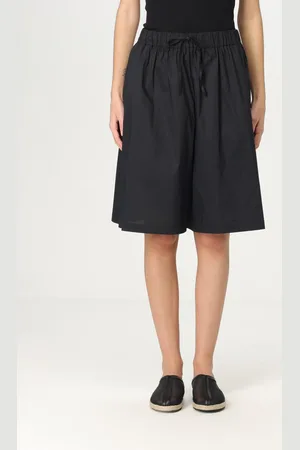 LIVIANA CONTI Short Woman color