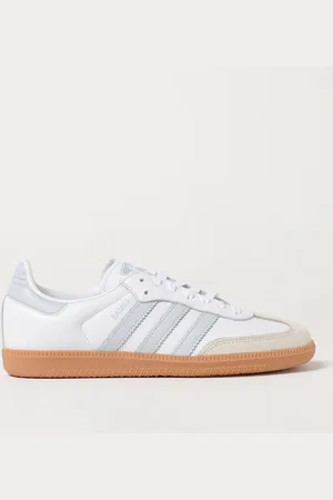 adidas Sneakers Woman color