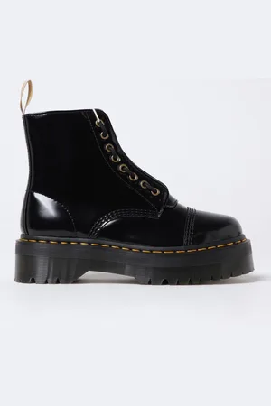 Dr. Martens Boots Woman color