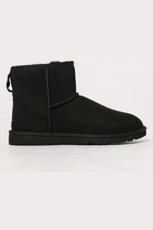UGG Boots Men color