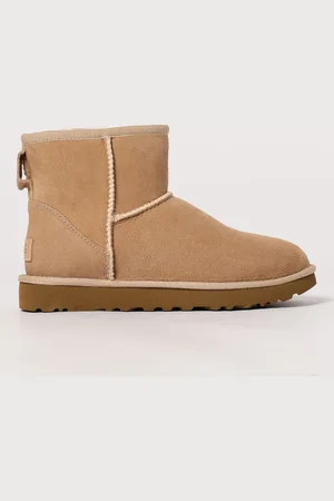 UGG Boots Woman color