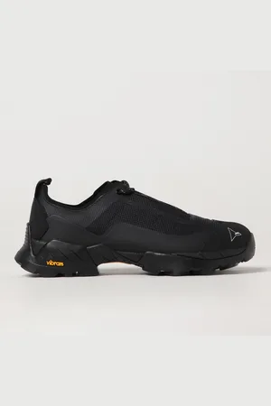 ROA Sneakers Men color