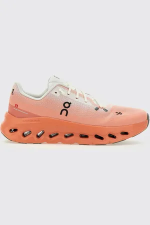 On Running Sneakers Men color