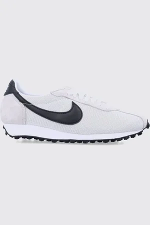 Nike Sneakers Woman color