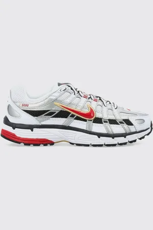 Nike Sneakers Woman color