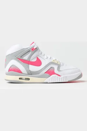 Nike Sneakers Men color