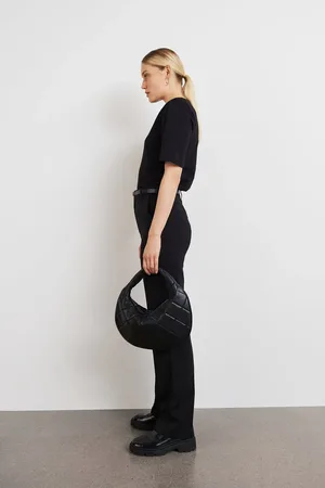 Gina Tricot Straight tall trousers - Suorat housut - Musta - 32 - Naiset