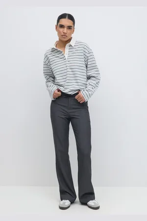 Gina Tricot High waist flare trousers - Leveälahkeiset housut - Harmaa - 40 - Naiset