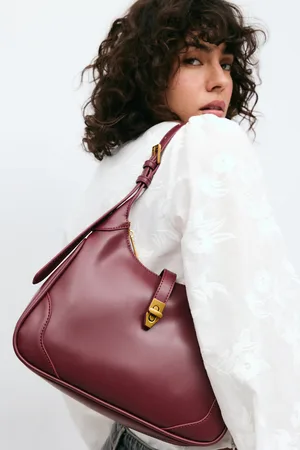 Gina Tricot Shoulder bag - Olkalaukut - Punainen - ONESIZE - Naiset