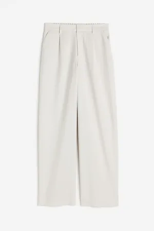 ASOS DESIGN Petite tailored straight leg trousers