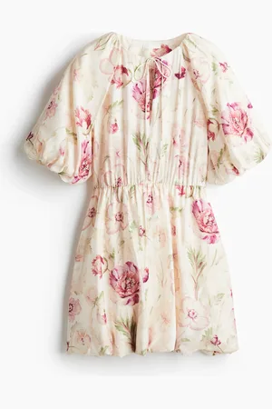 H&M Kuplahelmainen mekko