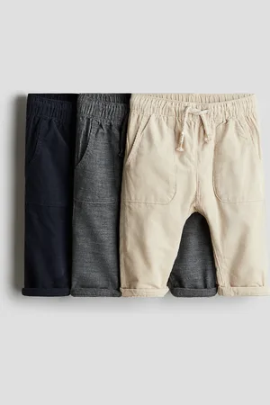 H&M 3 kpl vakosamettisia housuja