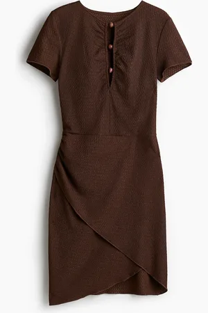 H&M Helmikoristeinen röyhelöinen mekko