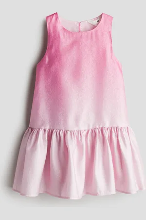 H&M Kimmeltävä A-mallinen mekko