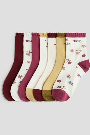 H&M 7 paria sukkia