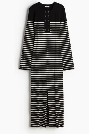 H&M Pitkä ribbineulemekko