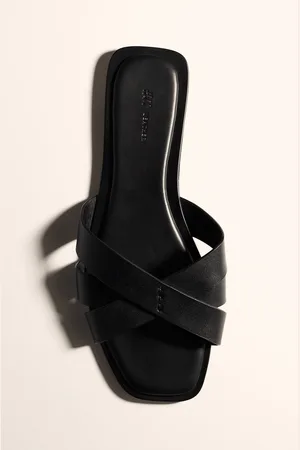 H&M Nahkaiset sandaalit