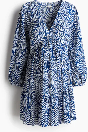 H&M MAMA Pliseerattu mekko